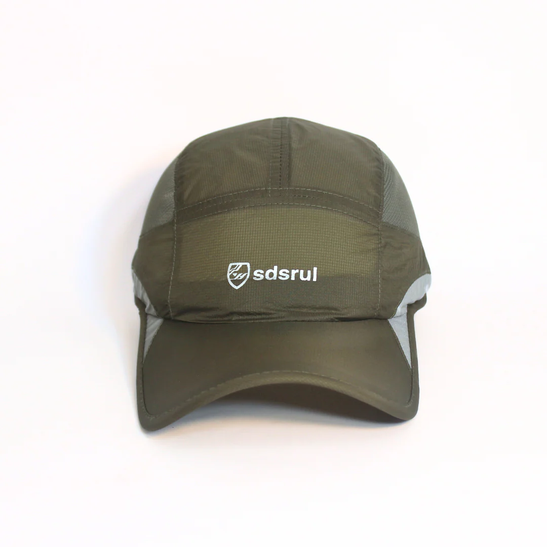 Royal Bull parachute cap with breathable mesh design for outdoor and everyday wear Royal Bull parachute cap with breathable mesh design for outdoor and everyday wear
