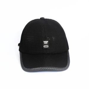 Custom black mesh baseball cap with breathable quick dry polyester fabric